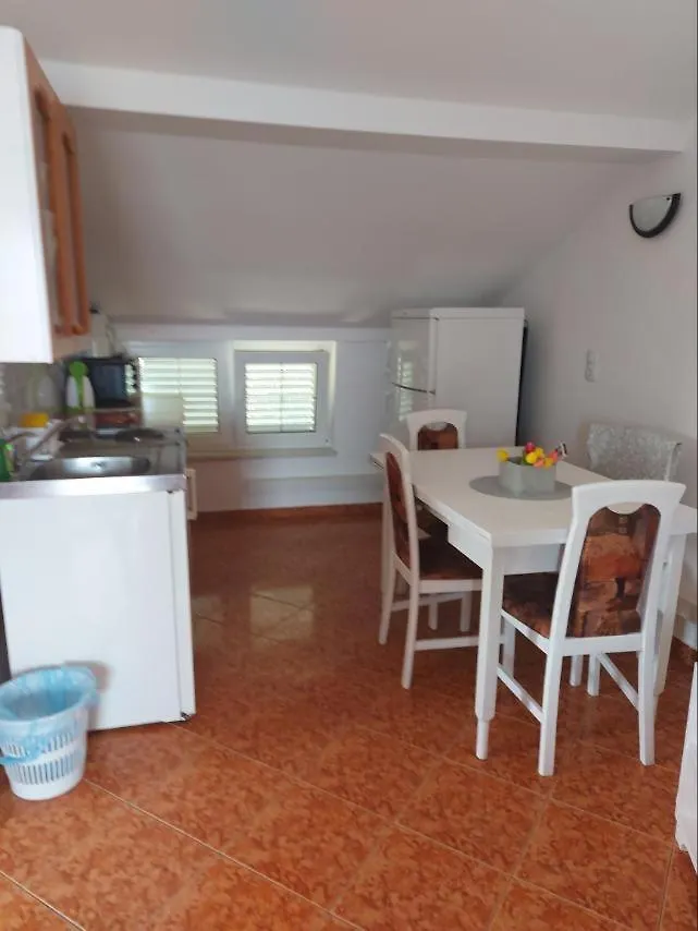 Apartmani Vesna Pag Town Apartmán